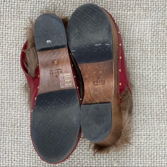 Gucci Amstel Horsebit red leather slingback accent round toe fur trim clogs - Picture 14 of 17